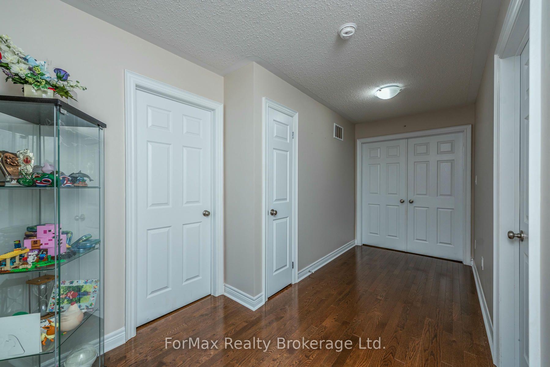 Photo 19 of 70 Zanetta Crescent, Brampton, Credit Valley — HOMEH