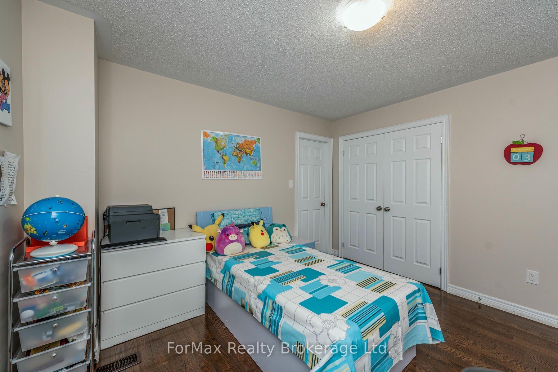 Photo 21 of 70 Zanetta Crescent, Brampton, Credit Valley — HOMEH