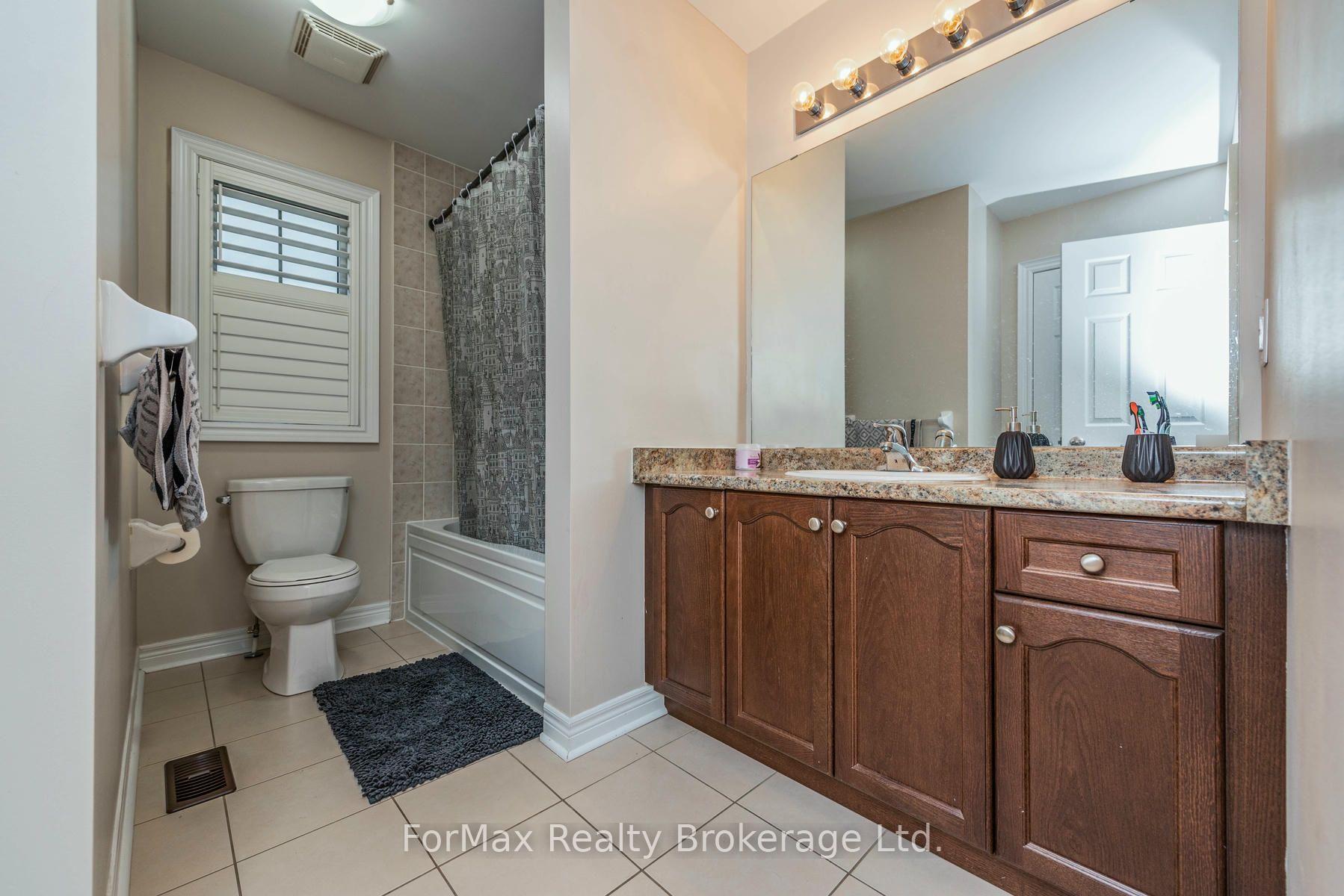 Photo 28 of 70 Zanetta Crescent, Brampton, Credit Valley — HOMEH