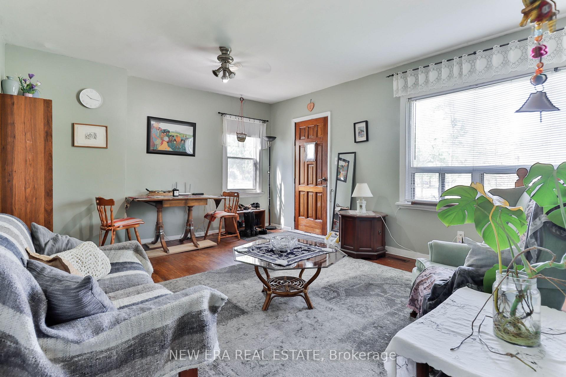 Photo 31 of 37 Glenthorne Drive, Scarborough, Highland Creek — HOMEH
