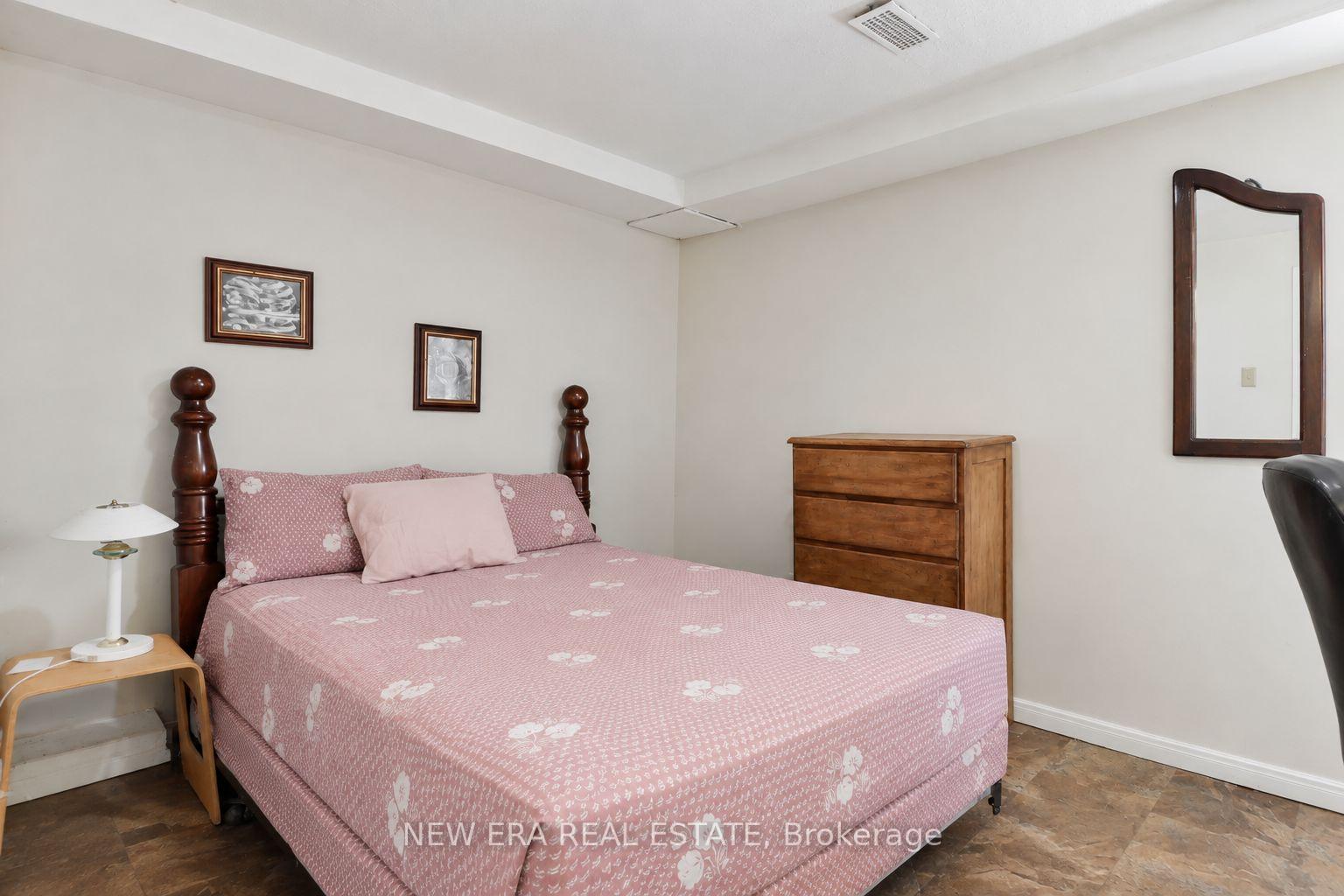 Photo 44 of 37 Glenthorne Drive, Scarborough, Highland Creek — HOMEH