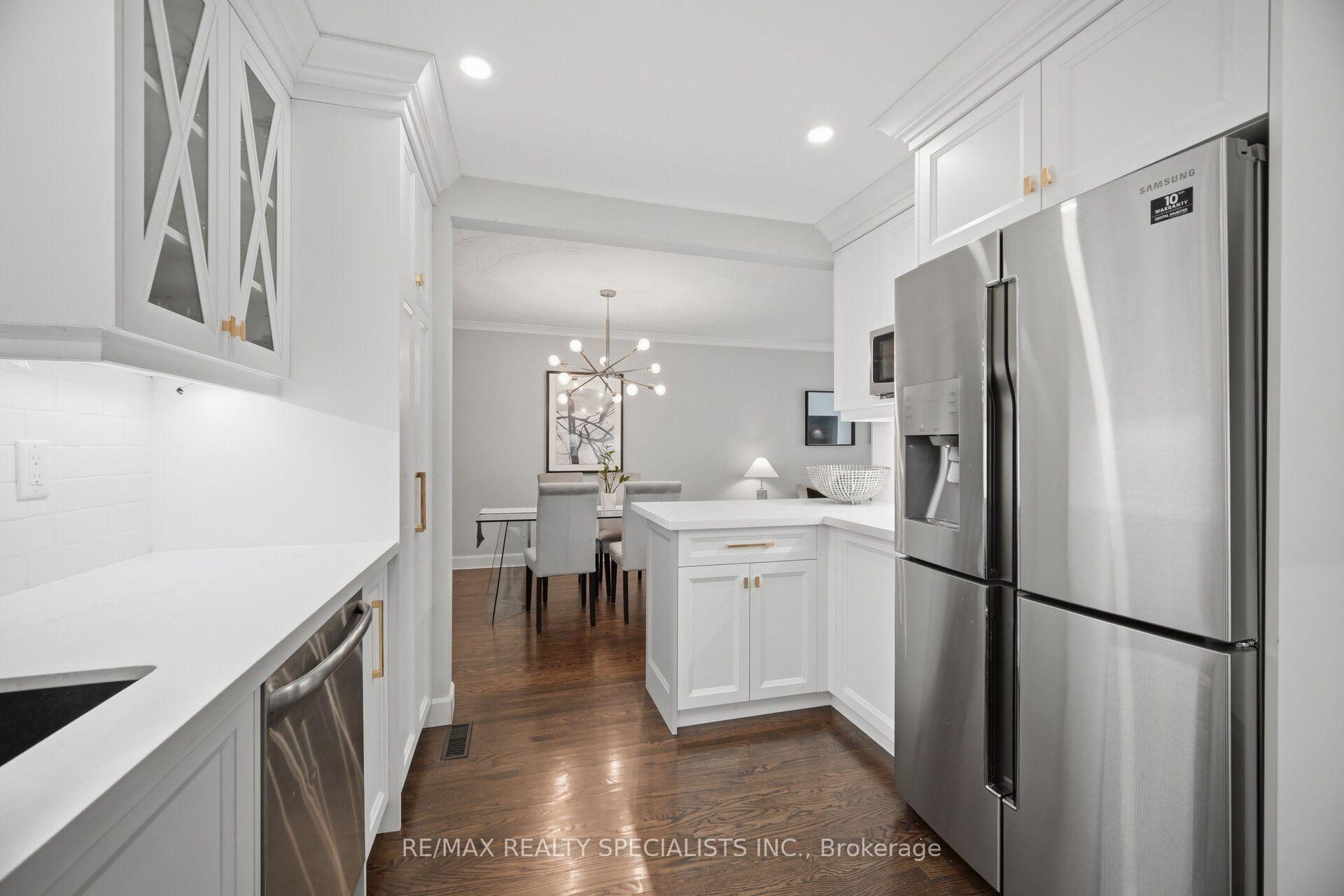 Photo 6 of 89 Alhart Drive, Etobicoke, Thistletown-Beaumonde Heights — HOMEH