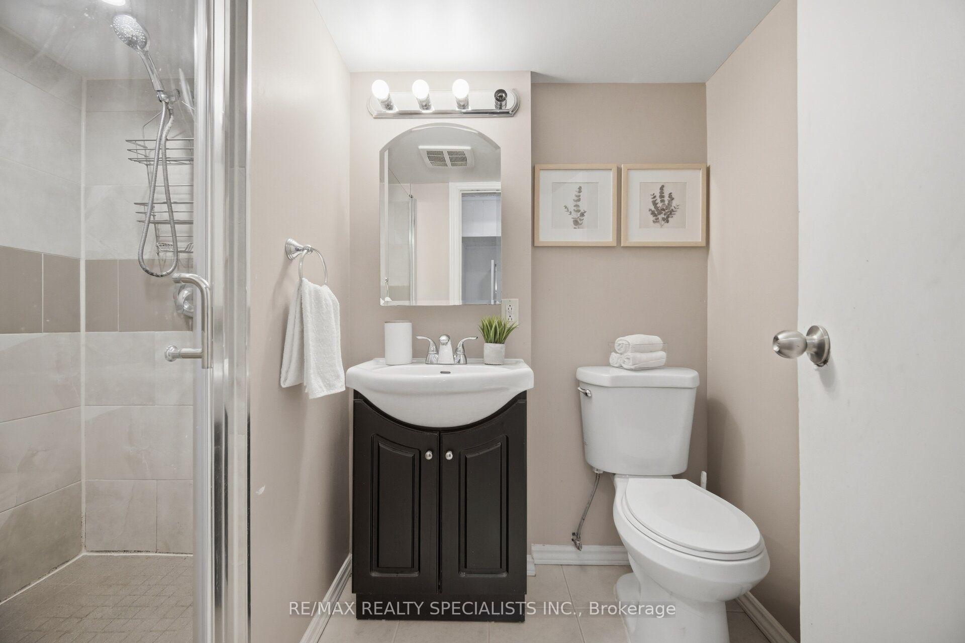 Photo 19 of 89 Alhart Drive, Etobicoke, Thistletown-Beaumonde Heights — HOMEH