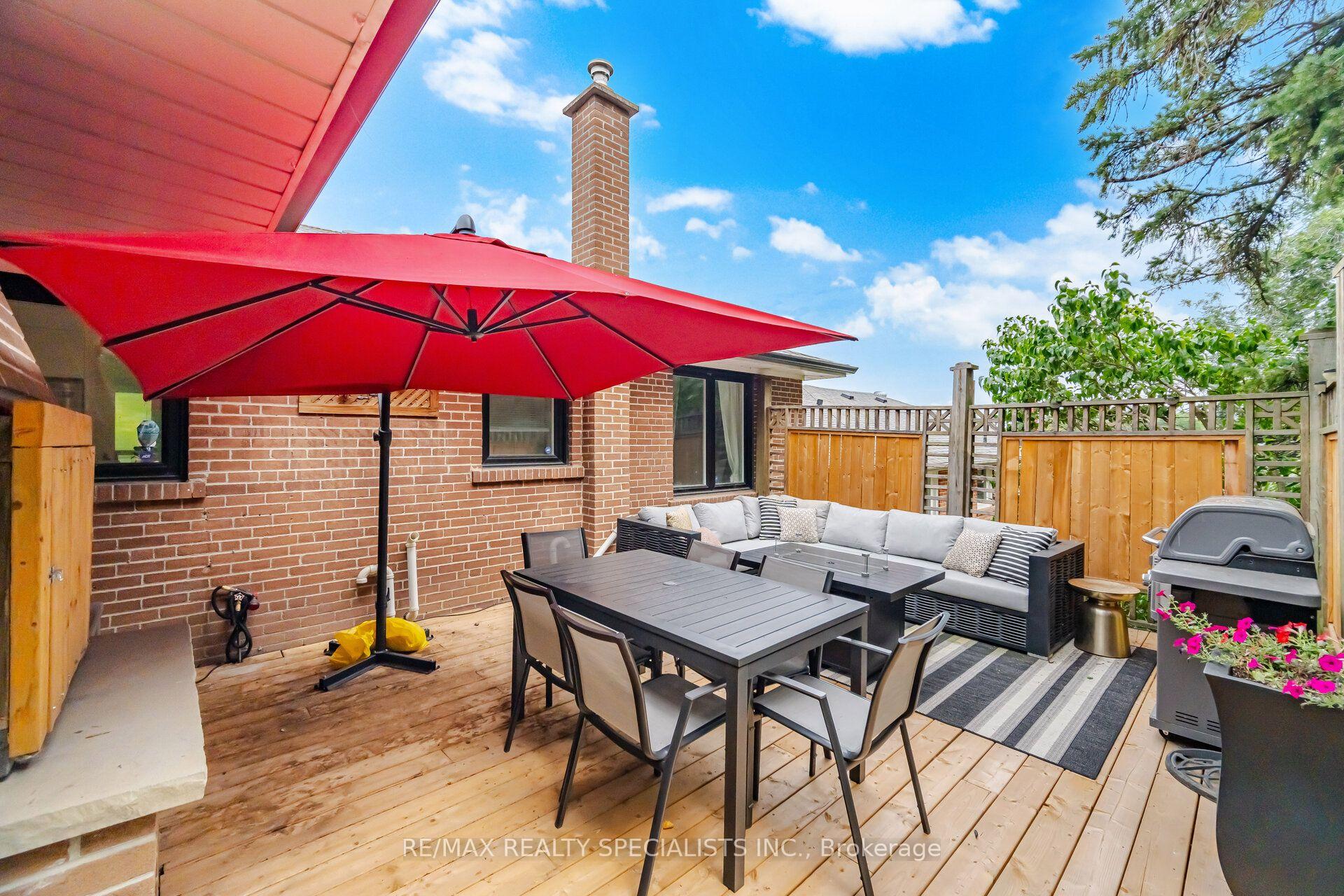 Photo 21 of 89 Alhart Drive, Etobicoke, Thistletown-Beaumonde Heights — HOMEH