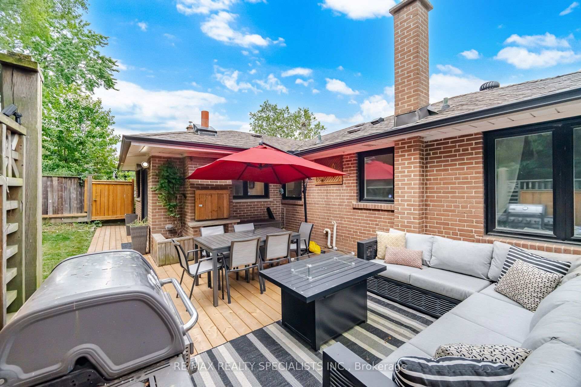 Photo 22 of 89 Alhart Drive, Etobicoke, Thistletown-Beaumonde Heights — HOMEH
