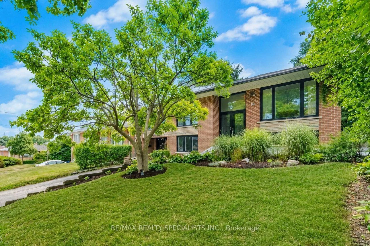 Photo 1 of 89 Alhart Drive, Etobicoke, Thistletown-Beaumonde Heights — HOMEH