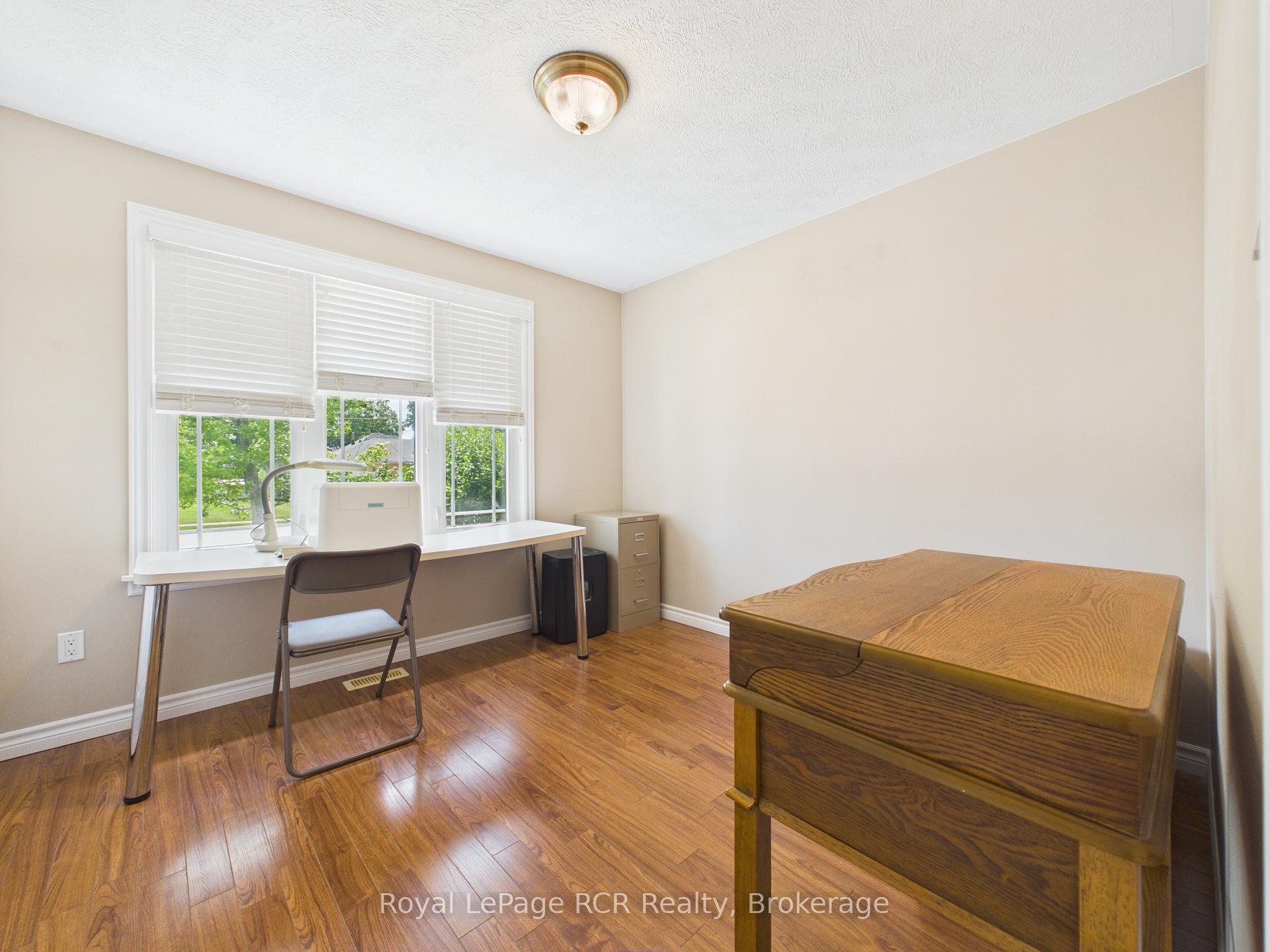 Photo 16 of 51 Alfred Street, North Huron, Wingham — HOMEH