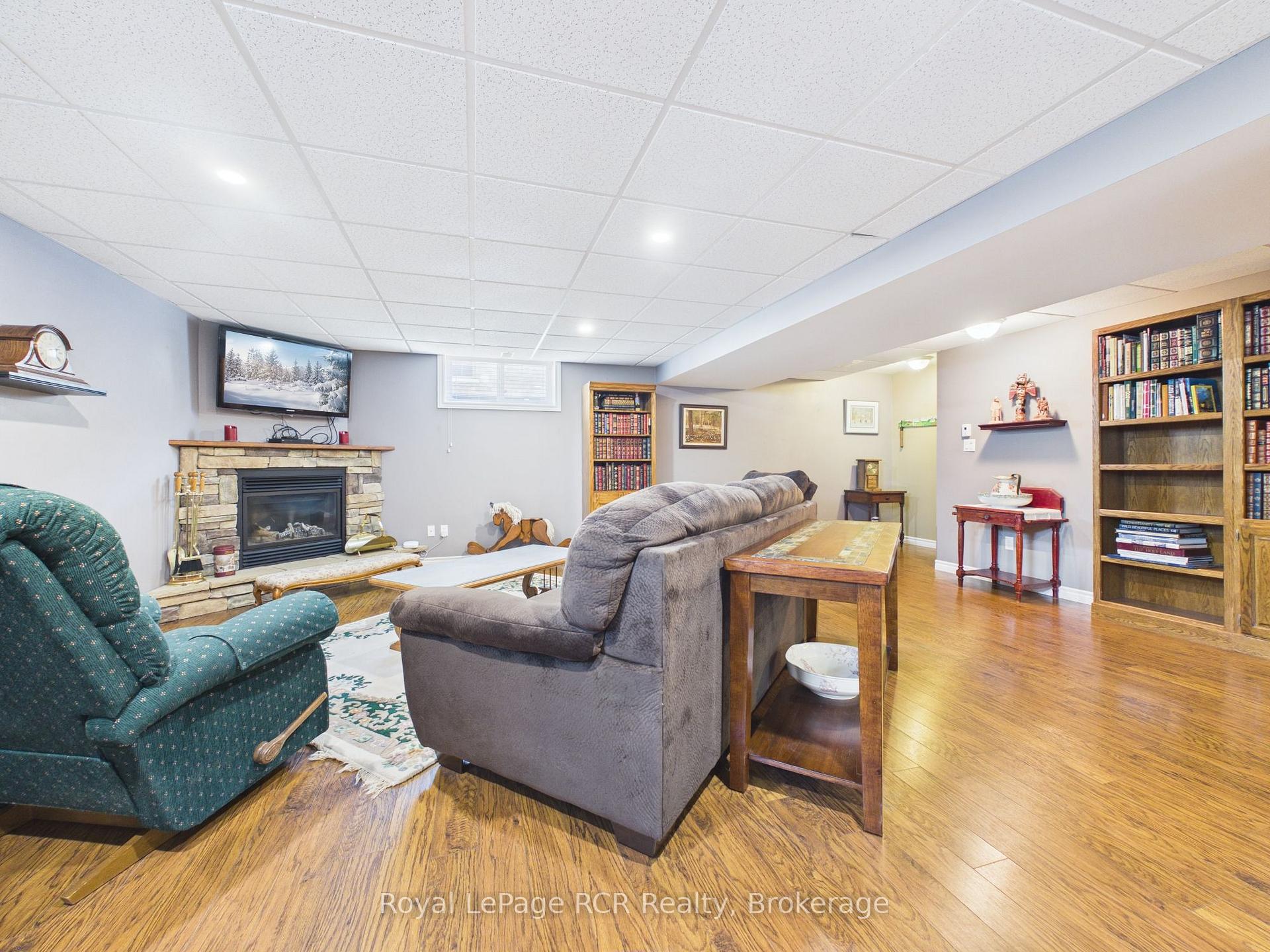 Photo 28 of 51 Alfred Street, North Huron, Wingham — HOMEH