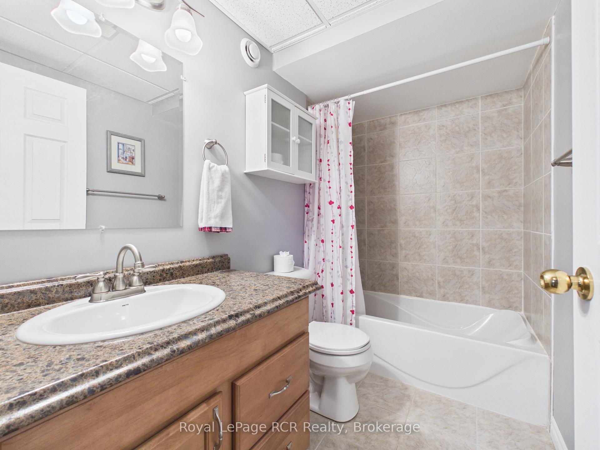 Photo 34 of 51 Alfred Street, North Huron, Wingham — HOMEH