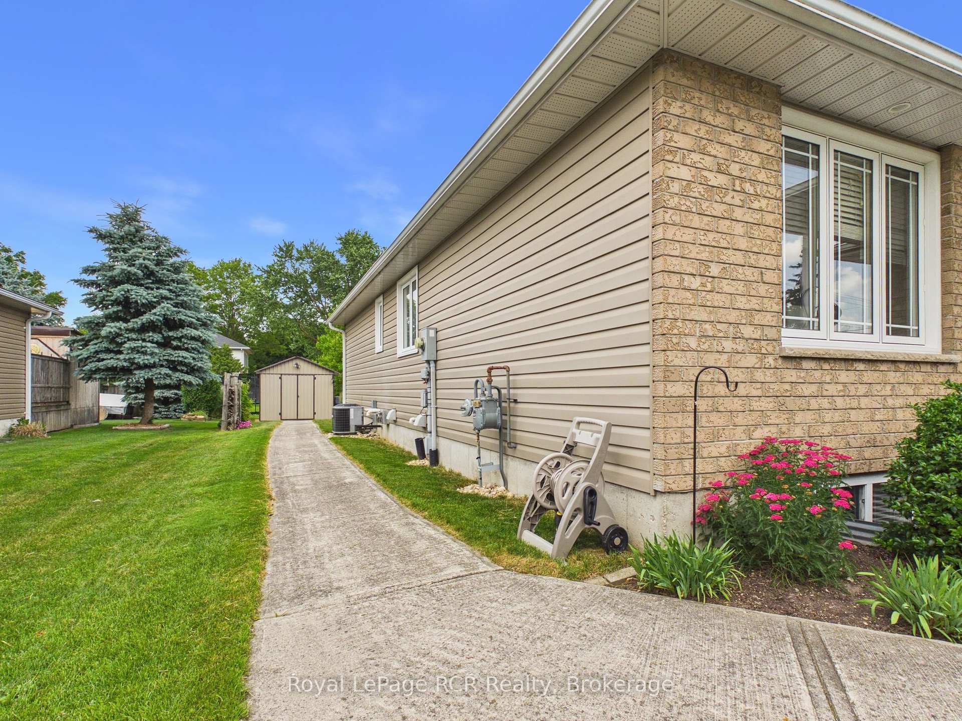 Photo 36 of 51 Alfred Street, North Huron, Wingham — HOMEH