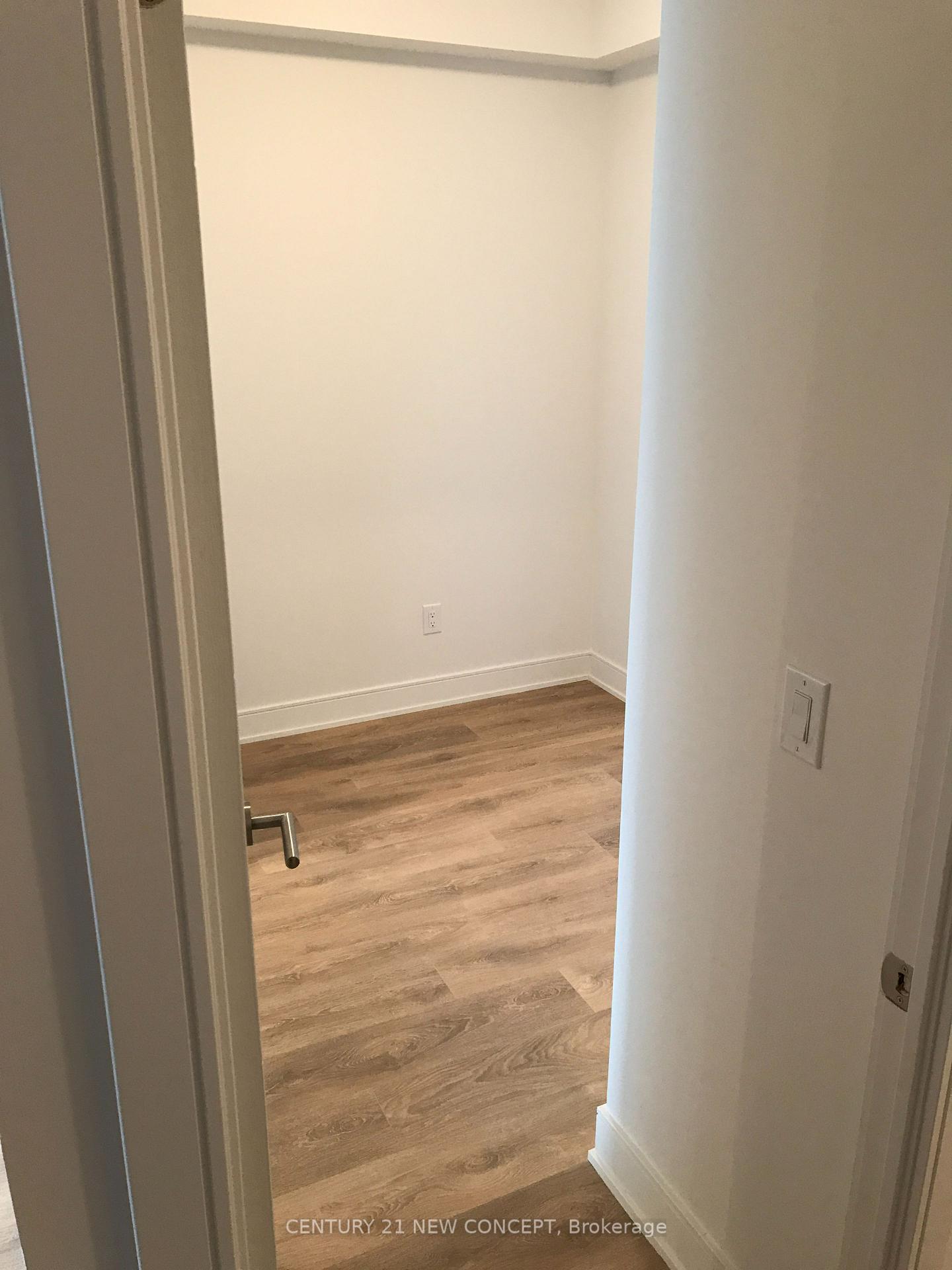 Photo 15 of Unit 823, 525 Adelaide Street W, Toronto, Waterfront Communities — HOMEH