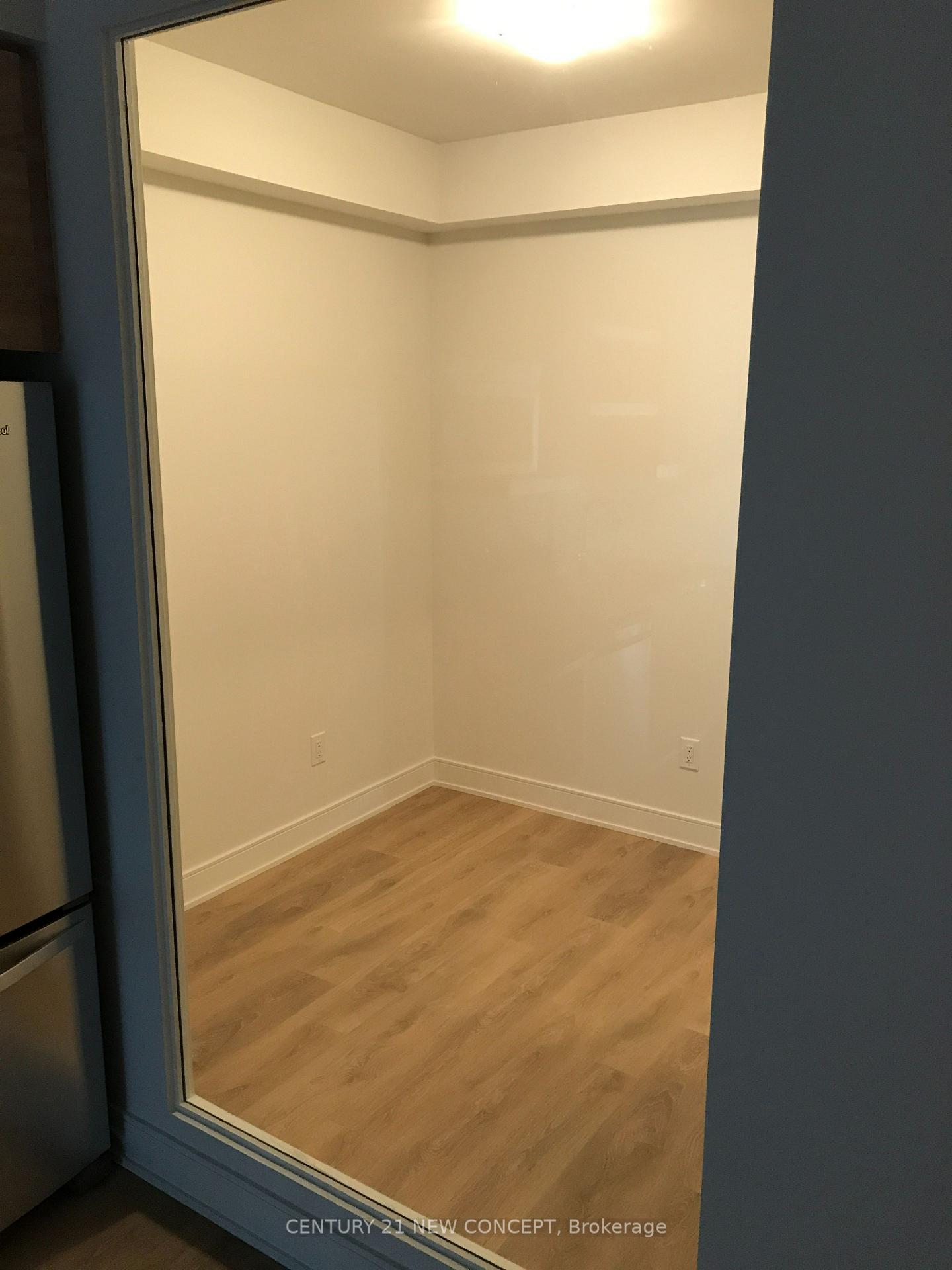 Photo 16 of Unit 823, 525 Adelaide Street W, Toronto, Waterfront Communities — HOMEH