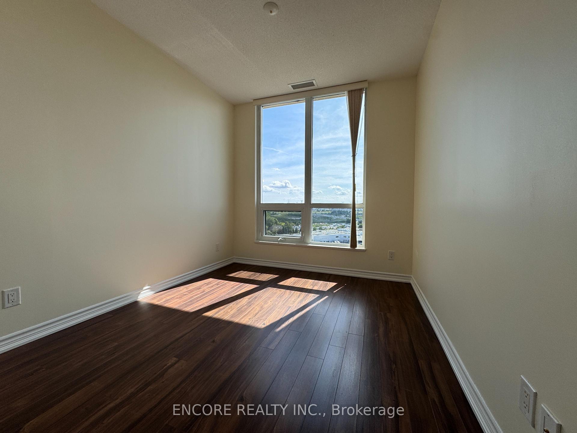 Photo 8 of Unit 1116, 8323 Kennedy Road, Markham, Village Green-South Unionville — HOMEH