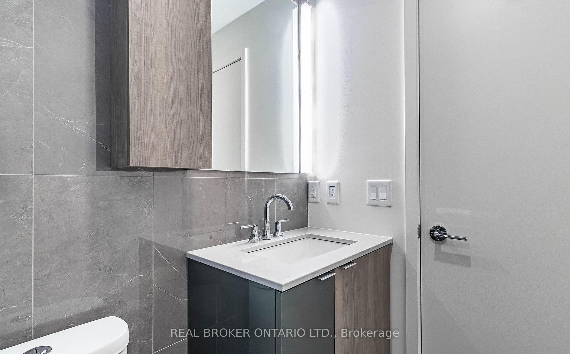 Photo 17 of Unit 3311, 35 Mercer Street, Toronto, Waterfront Communities — HOMEH