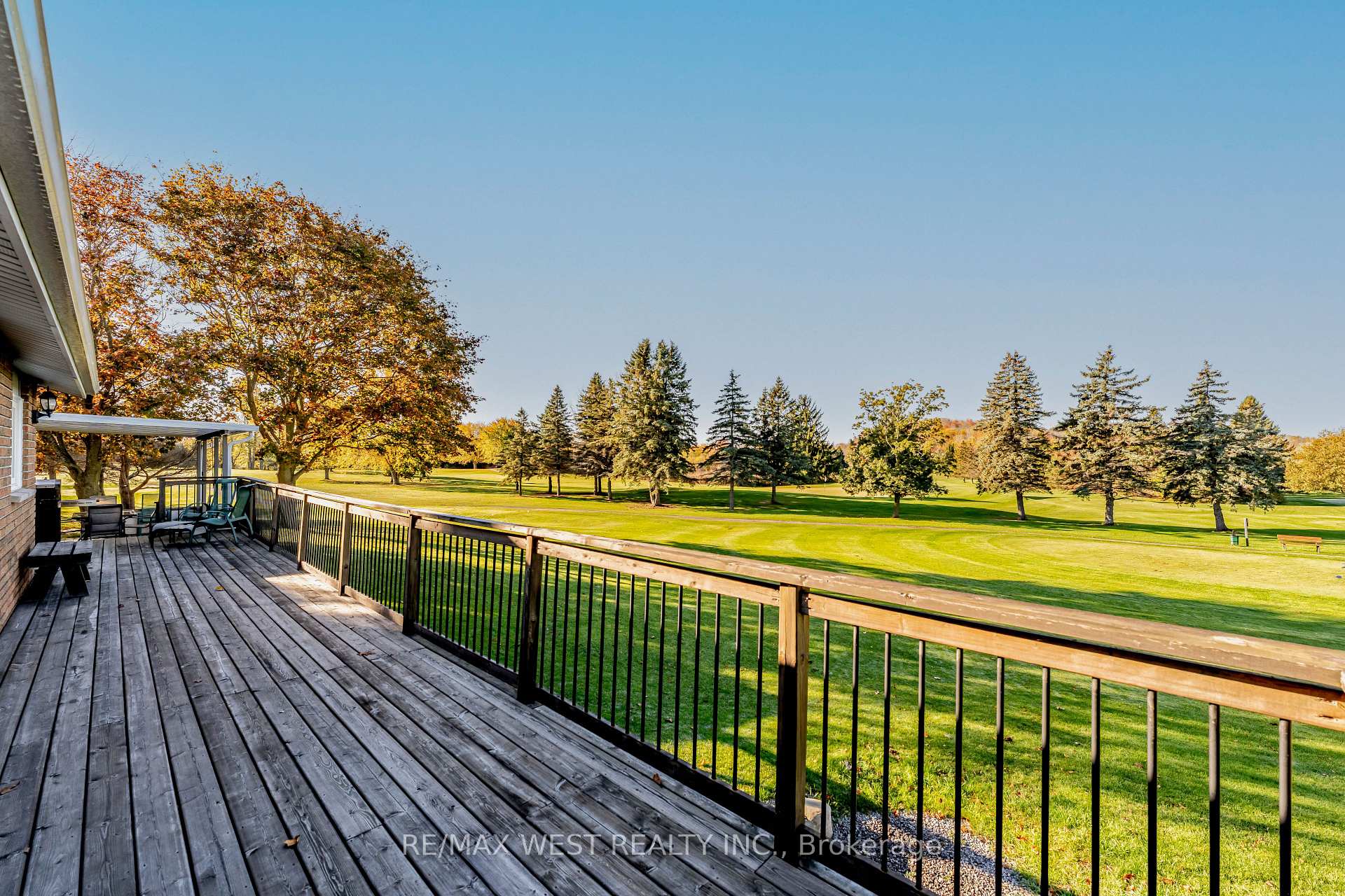 Photo 13 of 2776 Dalewood Court, Hamilton Township, Rural Hamilton — HOMEH