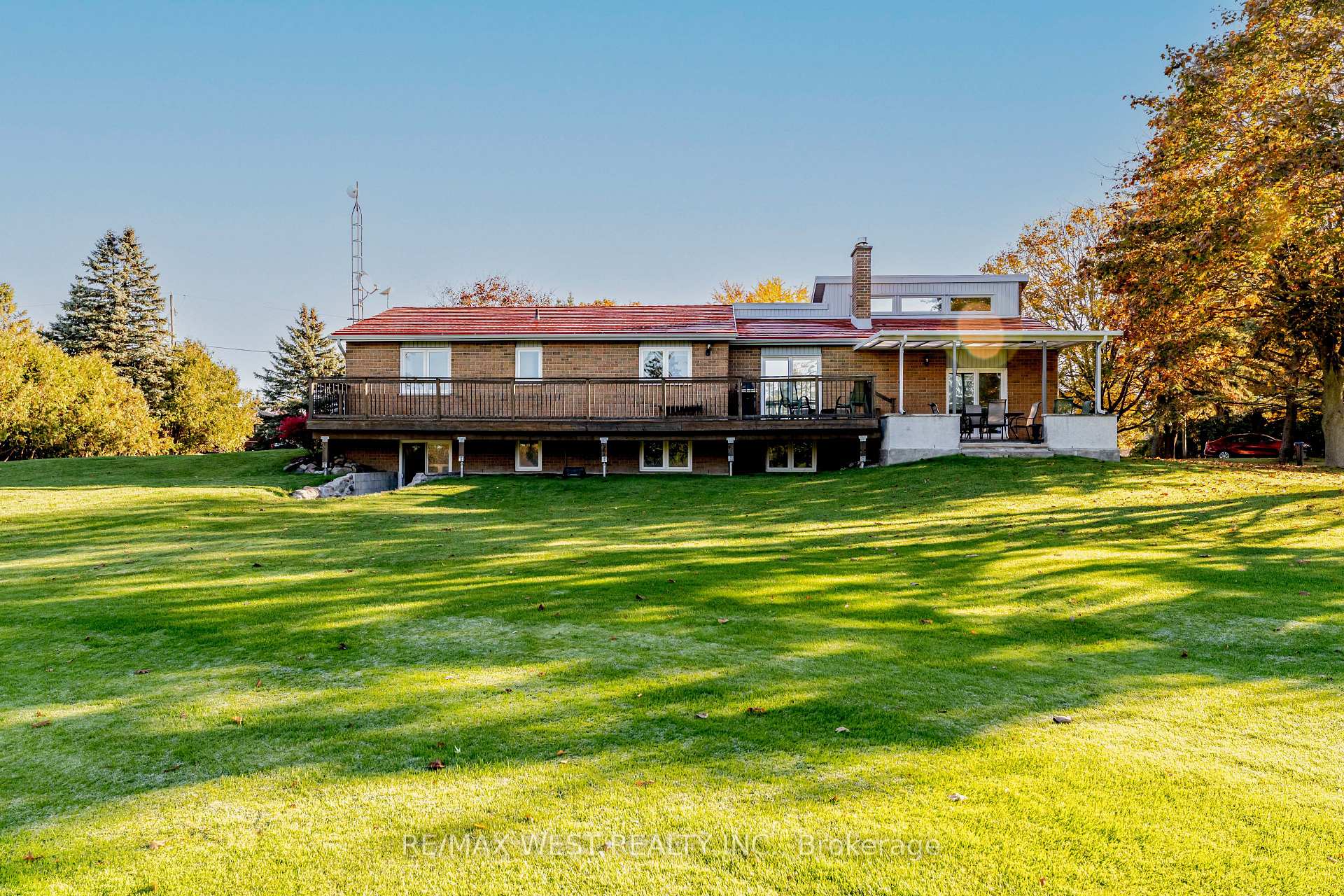 Photo 14 of 2776 Dalewood Court, Hamilton Township, Rural Hamilton — HOMEH