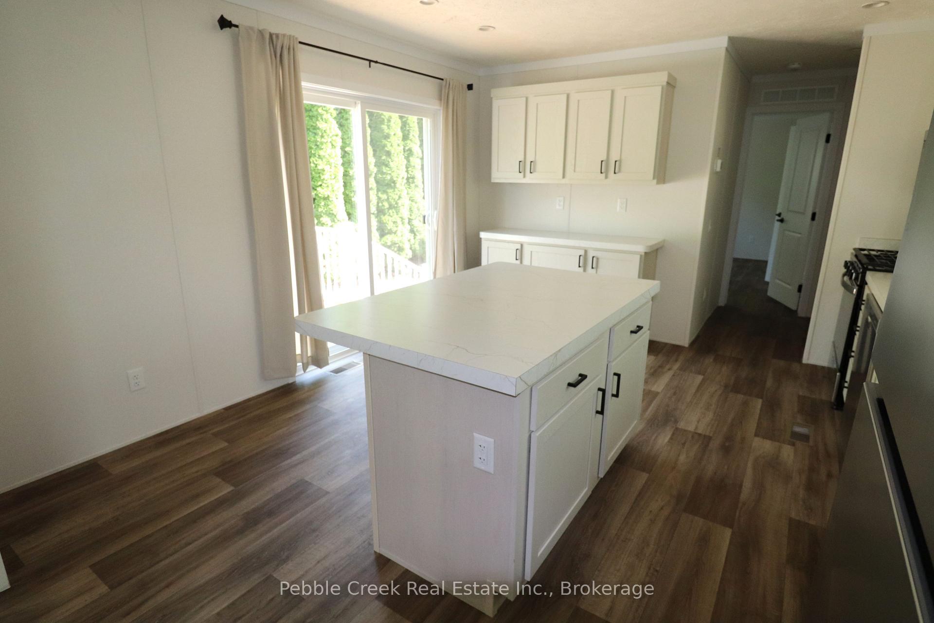 Photo 7 of 7 Sutton Drive, Ashfield-Colborne-Wawanosh, Colborne — HOMEH