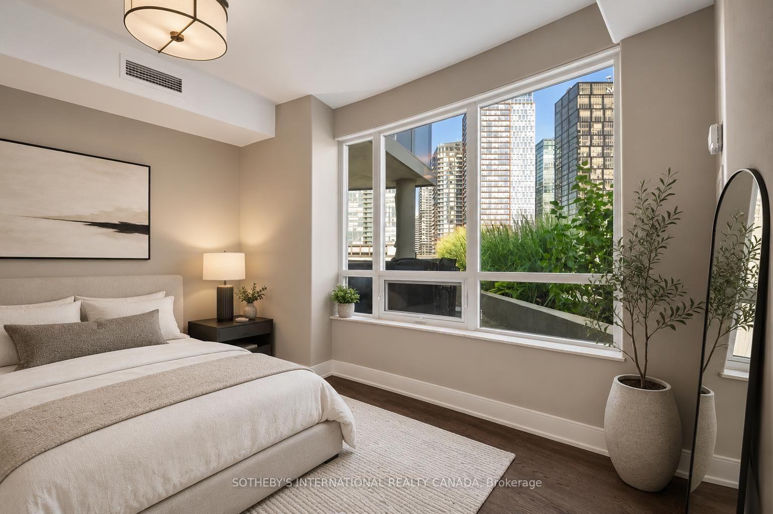 Photo 6 of Unit 2301, 20 Blue Jays Way, Toronto, Waterfront Communities — HOMEH