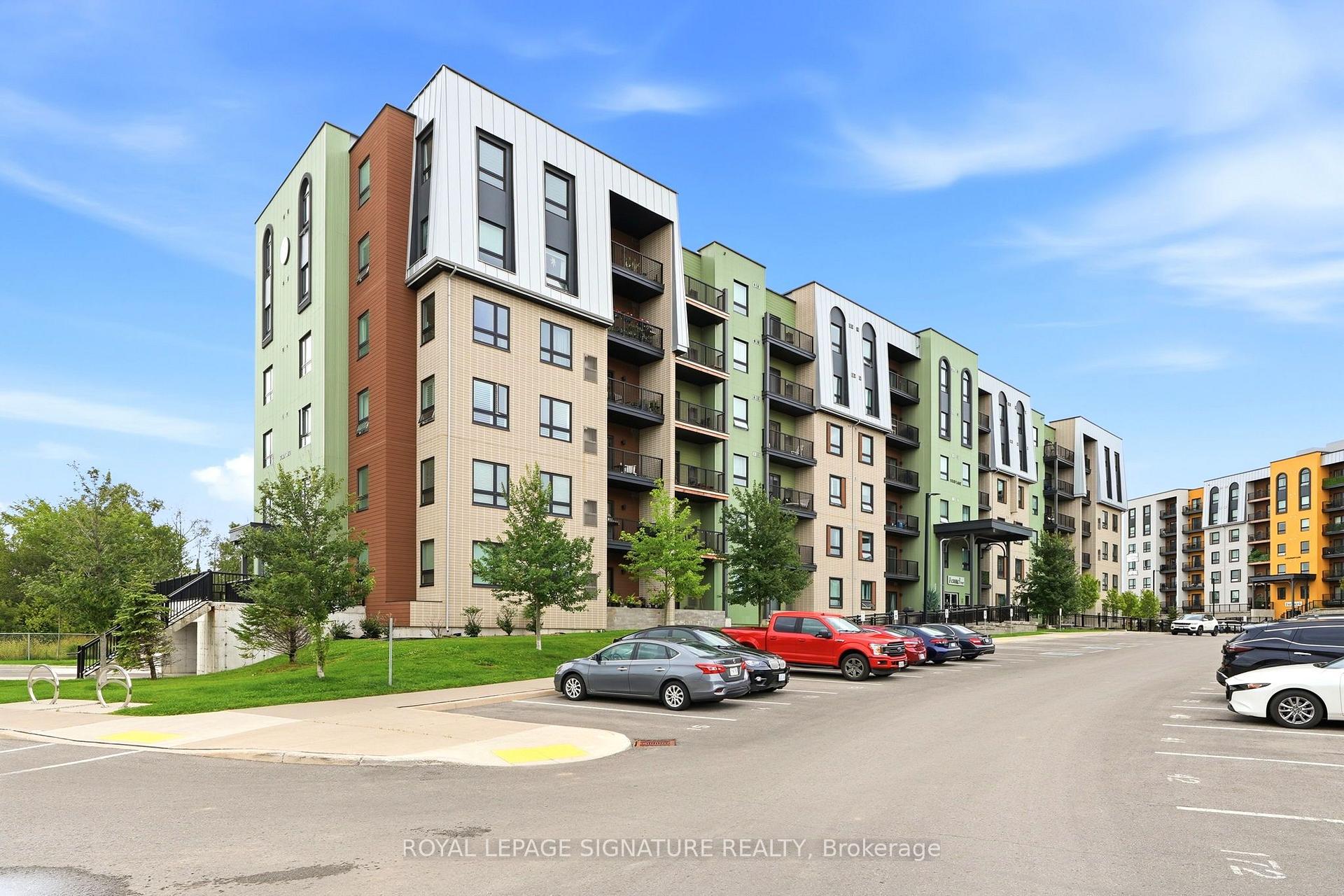 Photo 2 of Unit 504, 5 Chef Lane, Barrie, Rural Barrie Southeast — HOMEH