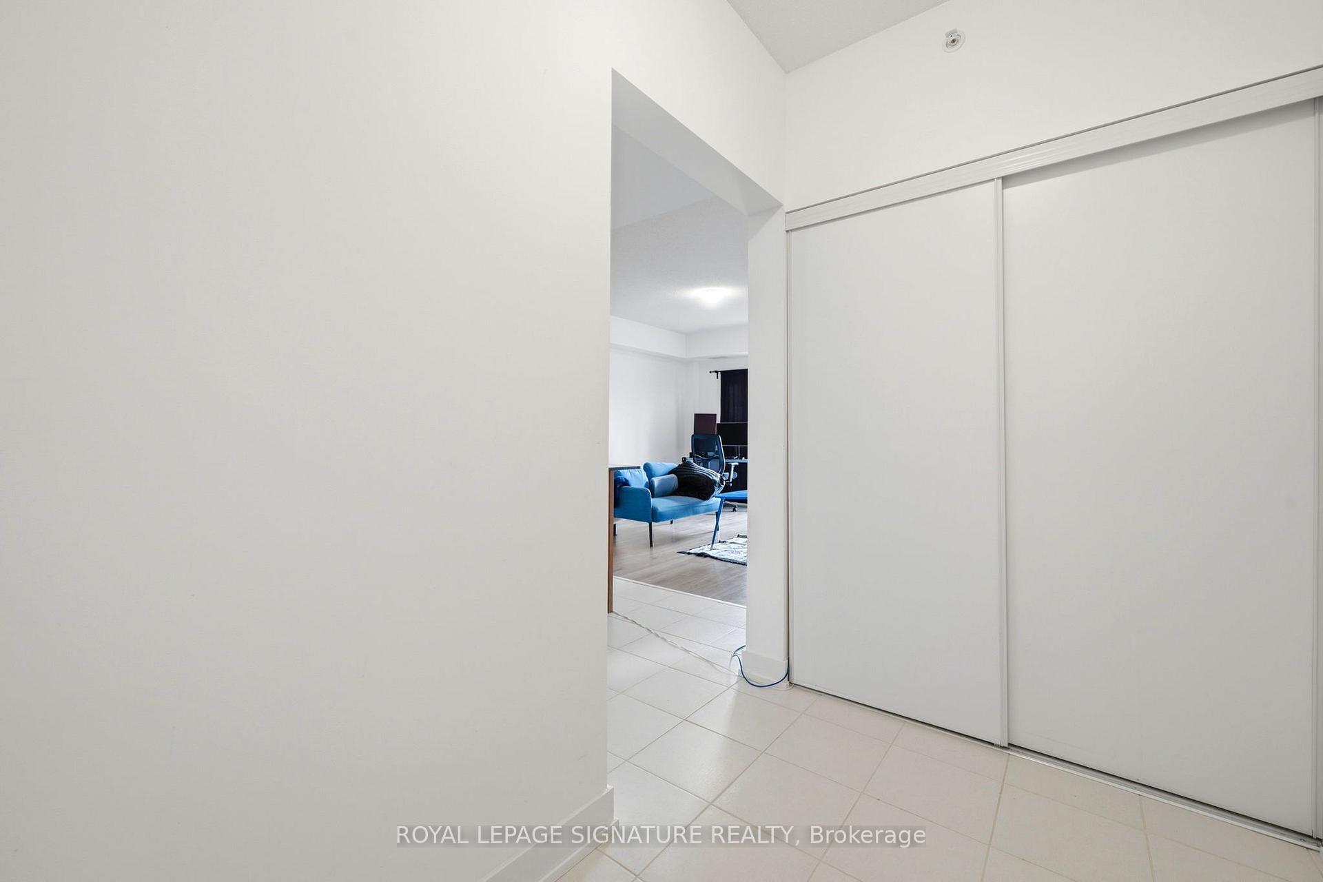 Photo 7 of Unit 504, 5 Chef Lane, Barrie, Rural Barrie Southeast — HOMEH