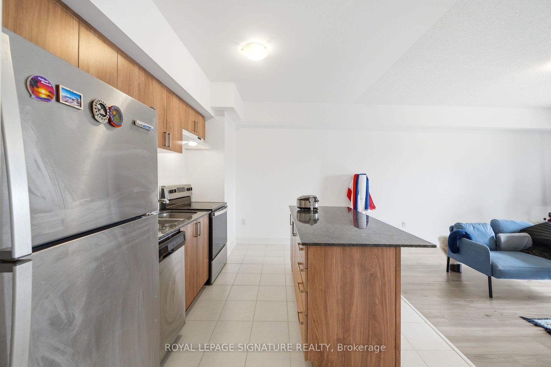 Photo 12 of Unit 504, 5 Chef Lane, Barrie, Rural Barrie Southeast — HOMEH