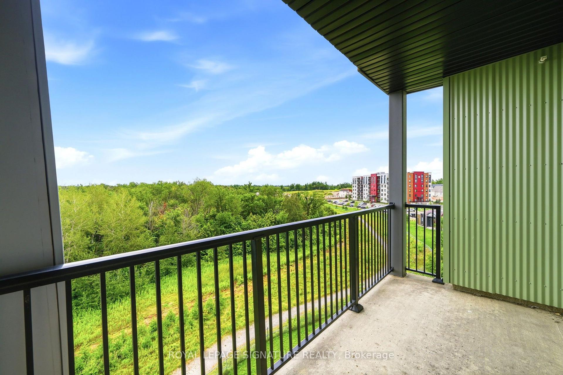 Photo 22 of Unit 504, 5 Chef Lane, Barrie, Rural Barrie Southeast — HOMEH
