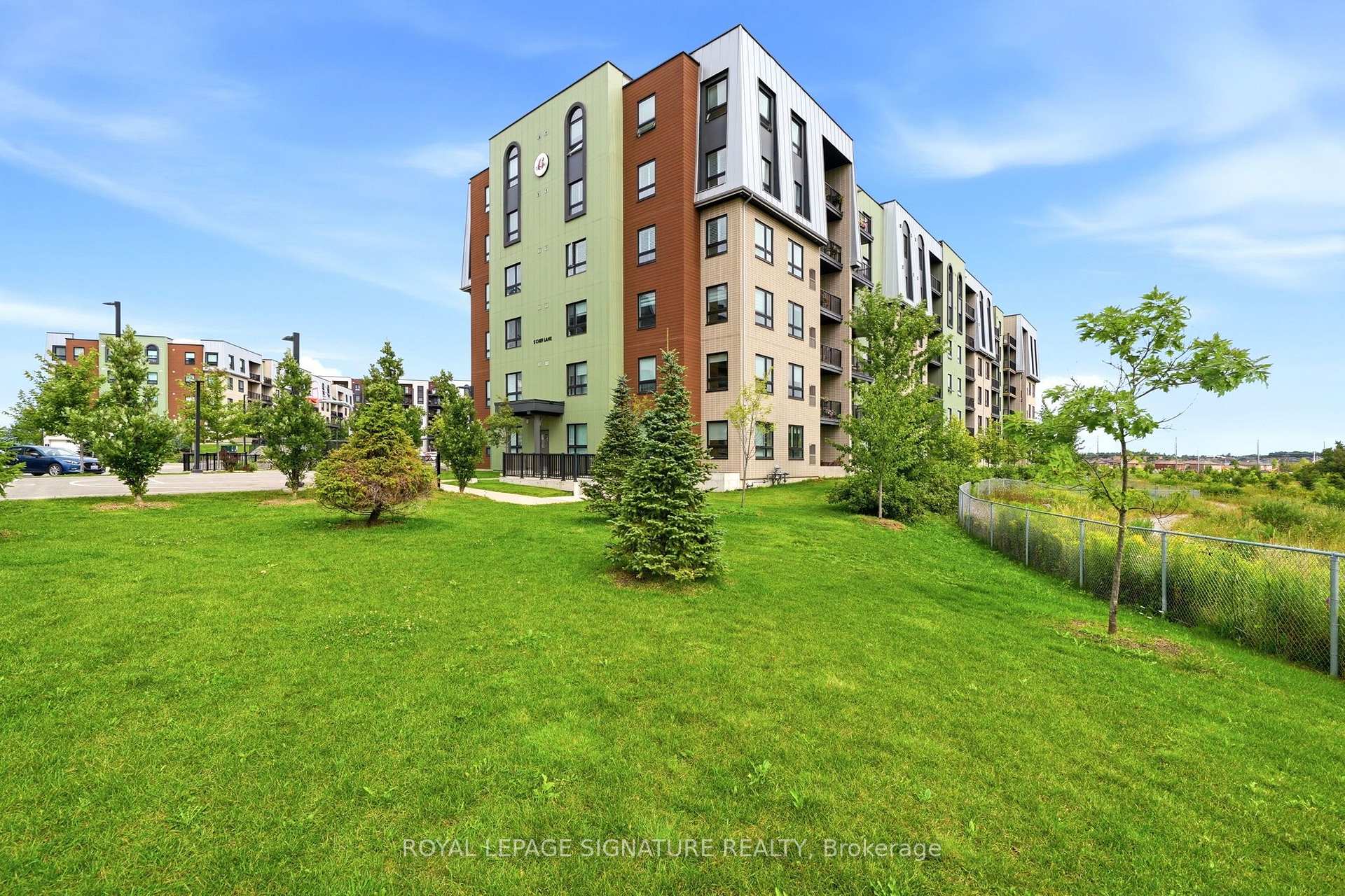 Photo 23 of Unit 504, 5 Chef Lane, Barrie, Rural Barrie Southeast — HOMEH