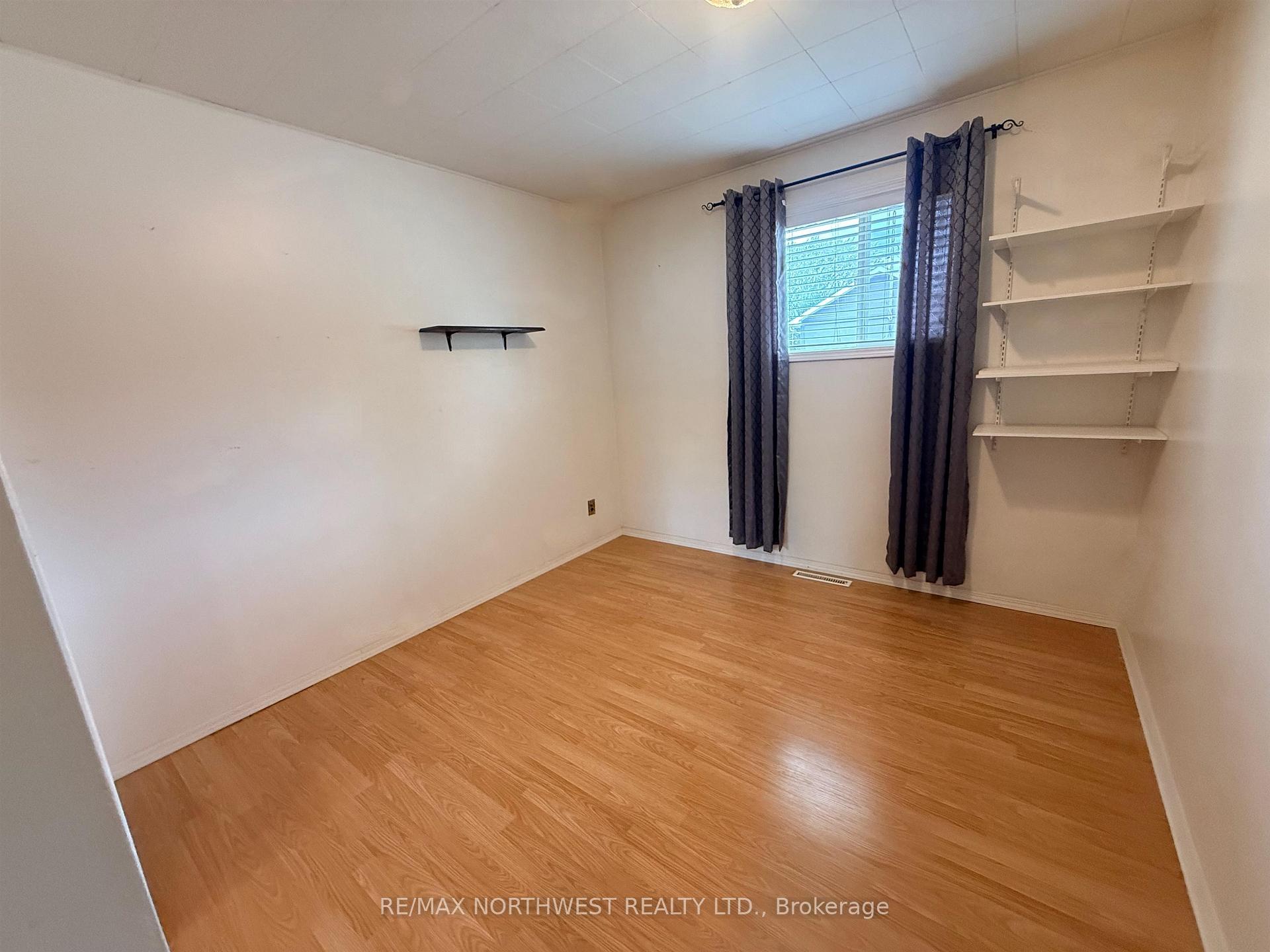 Photo 19 of 1 Kirkpatrick Avenue, Kenora, Donkirk Heights — HOMEH