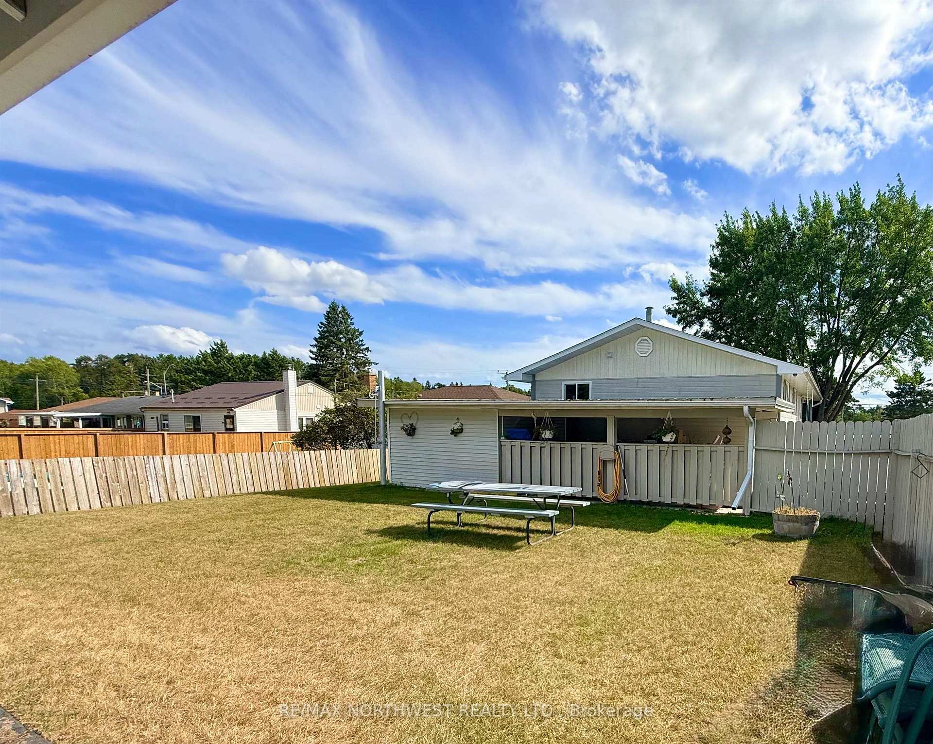 Photo 29 of 1 Kirkpatrick Avenue, Kenora, Donkirk Heights — HOMEH