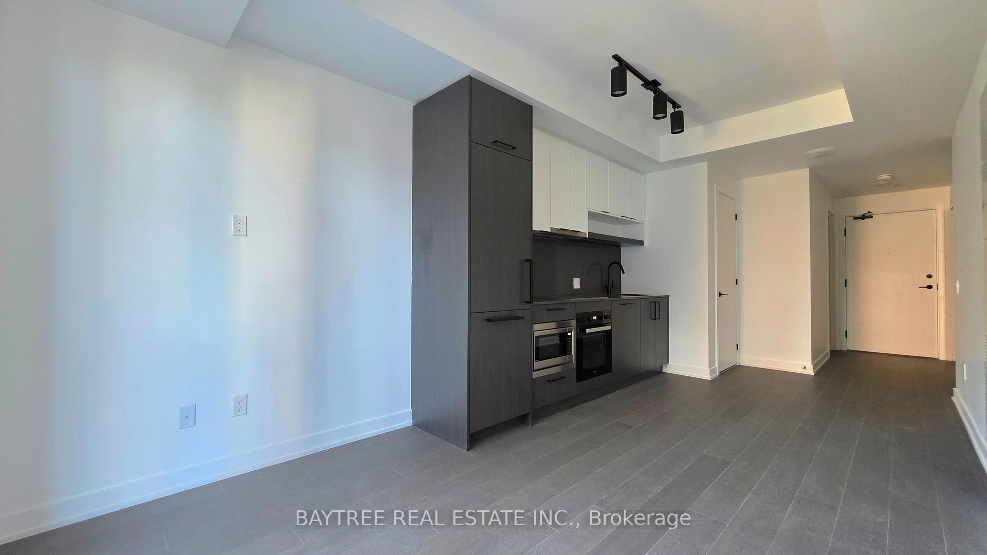 Photo 10 of Unit 525, 91 Montclair Avenue, Toronto, Forest Hill South — HOMEH