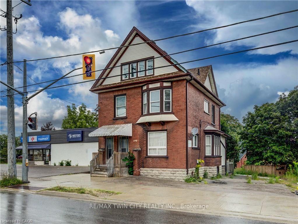 Photo 3 of 698 King Street W, Kitchener, KW Hospital — HOMEH
