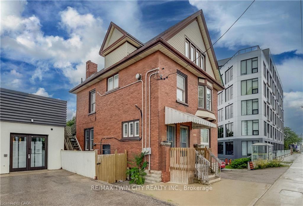 Photo 39 of 698 King Street W, Kitchener, KW Hospital — HOMEH
