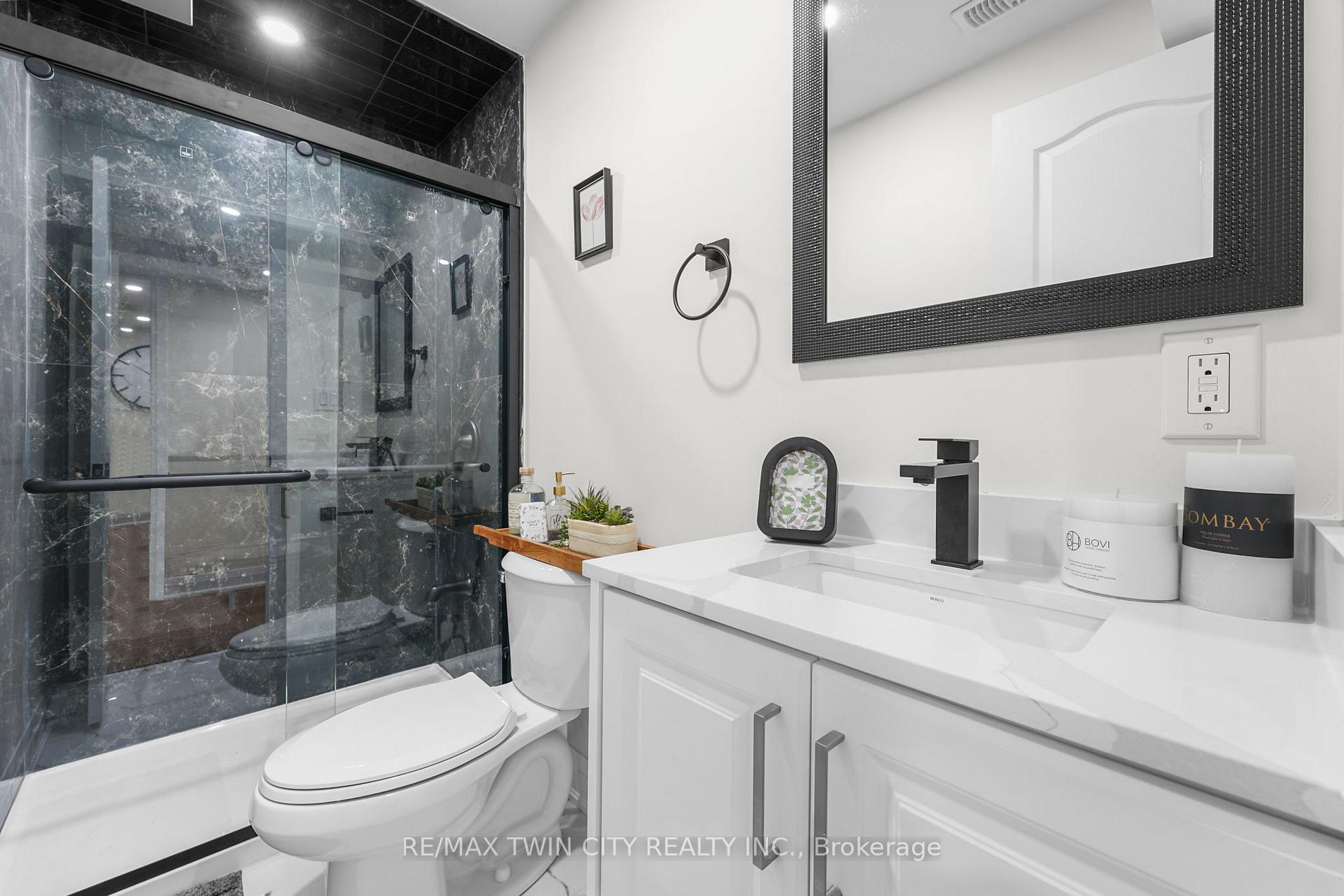 Photo 40 of 58 Tupper Crescent, Kitchener, Grand River North — HOMEH