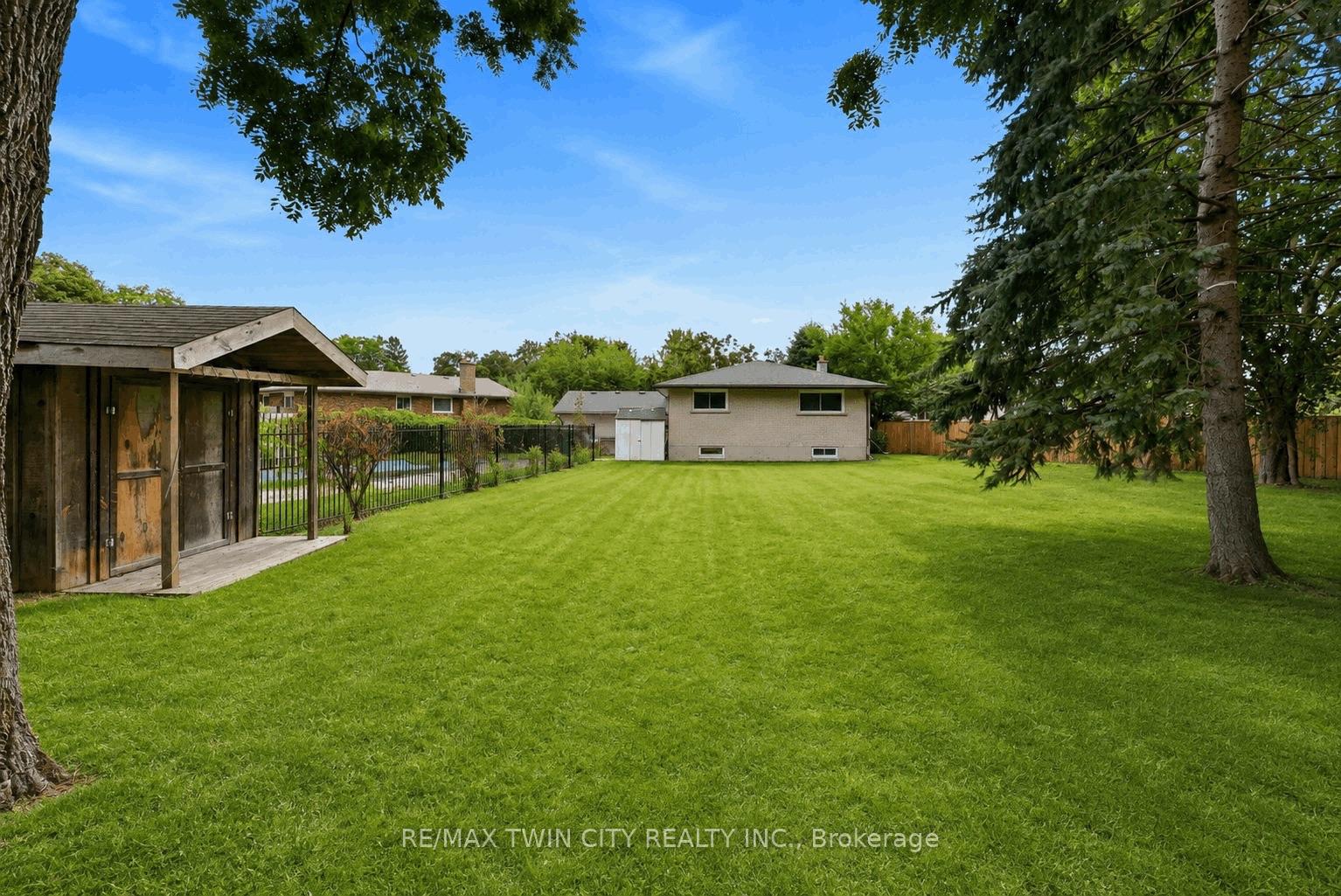 Photo 46 of 58 Tupper Crescent, Kitchener, Grand River North — HOMEH