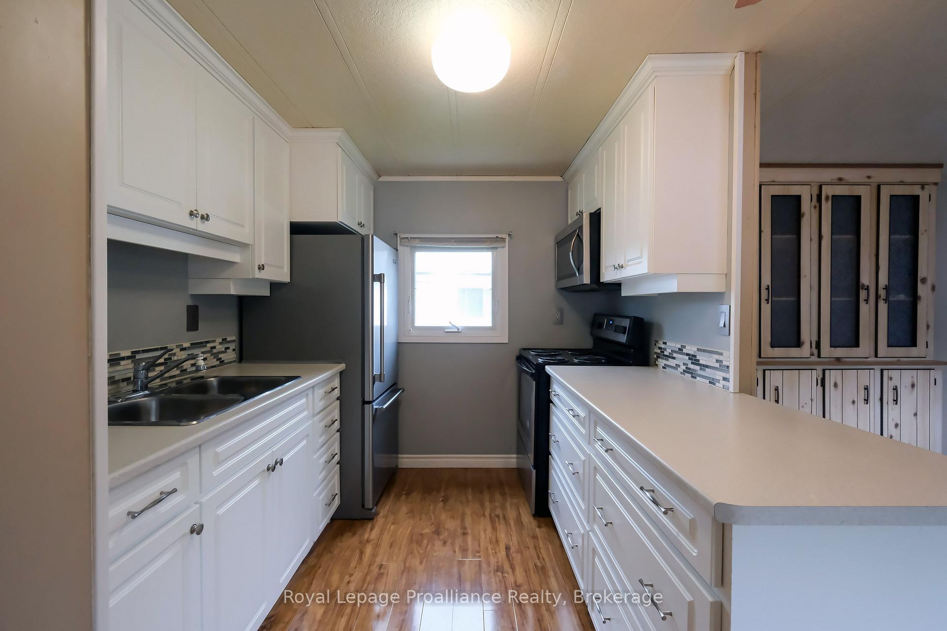 Photo 6 of 8 Juniper Lane, Quinte West, Sidney Ward — HOMEH