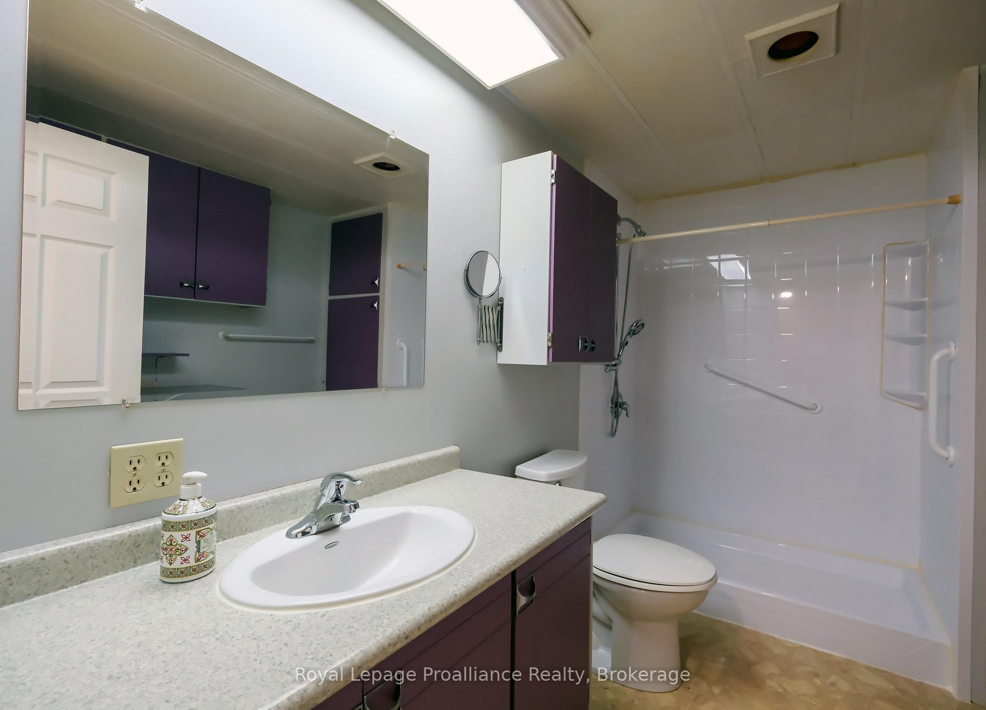 Photo 28 of 8 Juniper Lane, Quinte West, Sidney Ward — HOMEH
