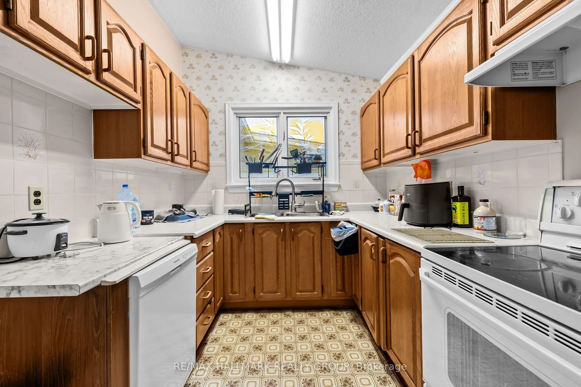 Photo 21 of 11 Bobcat Way Street, Ottawa, Stittsville (South) — HOMEH