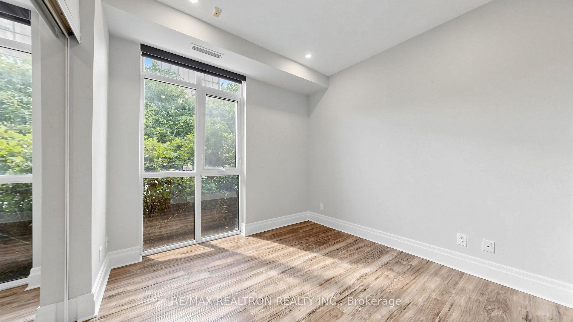 Photo 9 of Unit 116C, 39 Upper Duke Crescent, Markham, Unionville — HOMEH