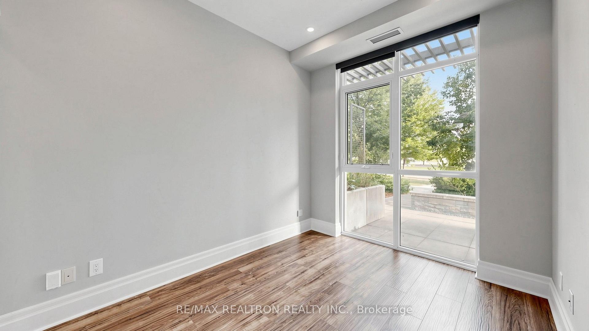 Photo 12 of Unit 116C, 39 Upper Duke Crescent, Markham, Unionville — HOMEH