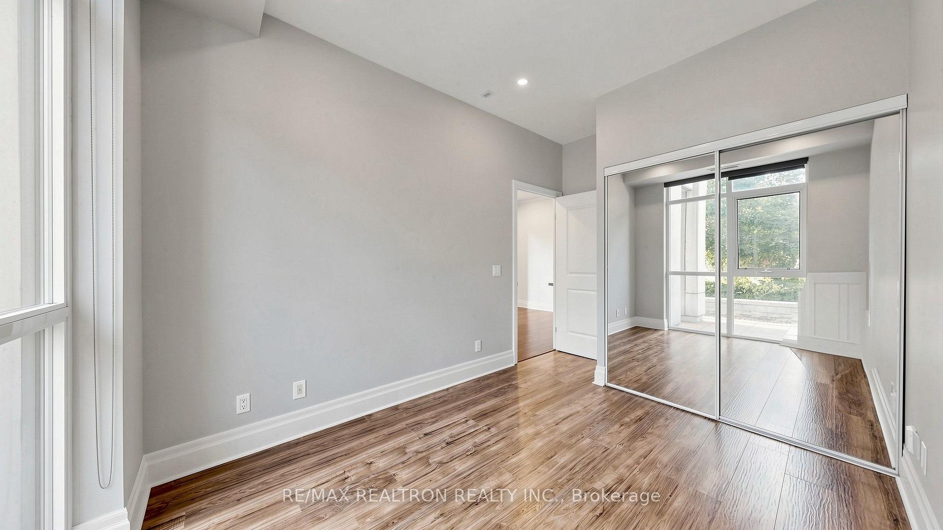 Photo 13 of Unit 116C, 39 Upper Duke Crescent, Markham, Unionville — HOMEH