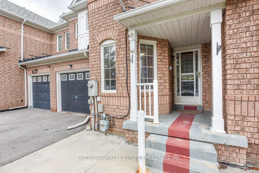 Photo 3 of 46 Thunderbird Trail, Brampton, Sandringham-Wellington — HOMEH