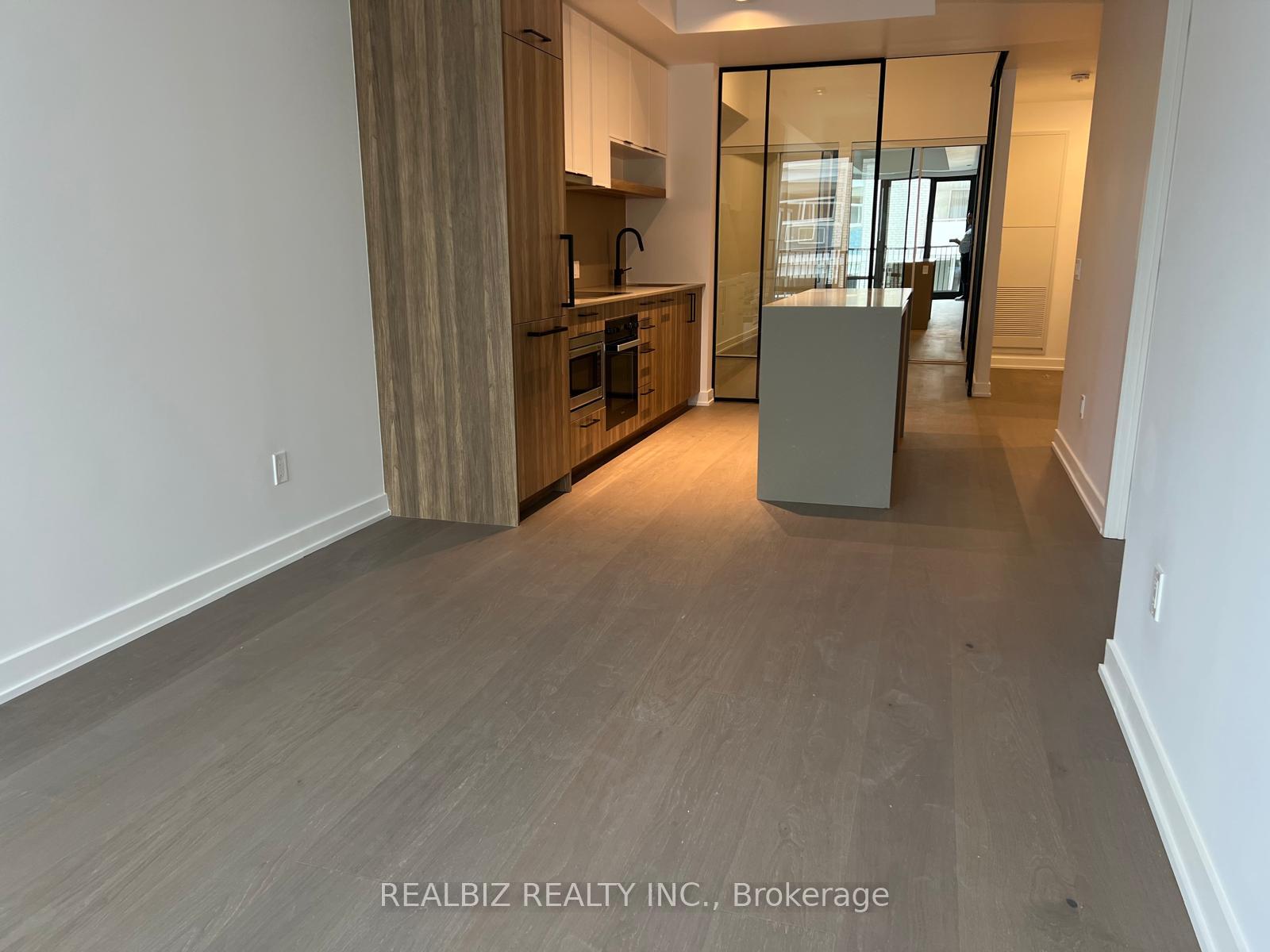 Photo 13 of Unit 823, 91 Montclair Avenue, Toronto, Forest Hill South — HOMEH