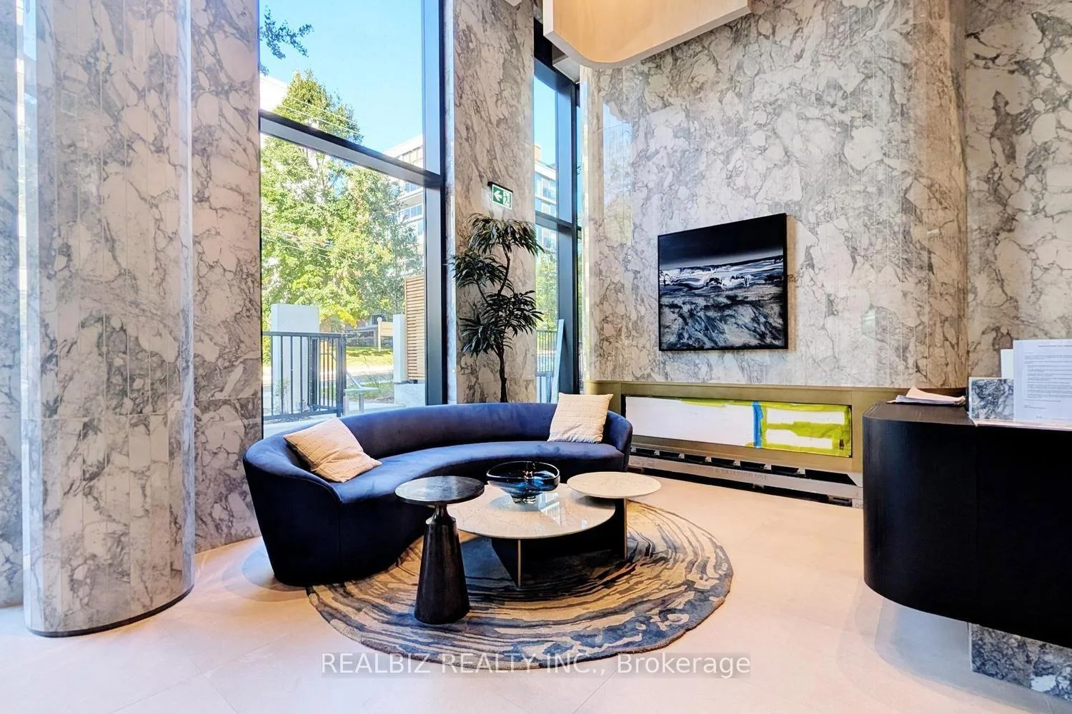 Photo 8 of Unit 823, 91 Montclair Avenue, Toronto, Forest Hill South — HOMEH