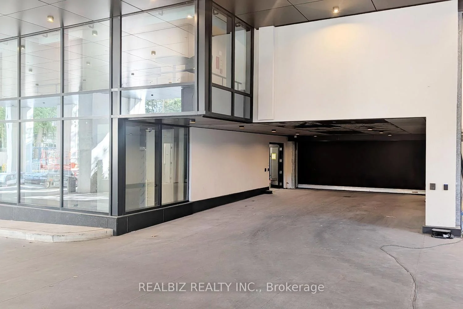 Photo 15 of Unit 823, 91 Montclair Avenue, Toronto, Forest Hill South — HOMEH