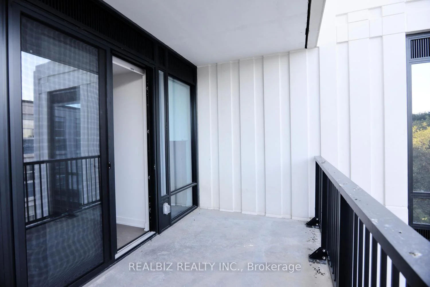 Photo 21 of Unit 823, 91 Montclair Avenue, Toronto, Forest Hill South — HOMEH