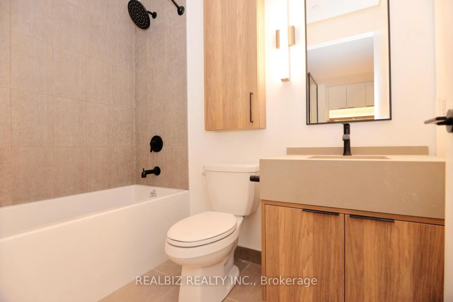 Photo 30 of Unit 823, 91 Montclair Avenue, Toronto, Forest Hill South — HOMEH