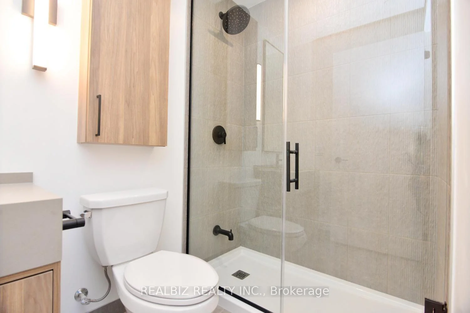 Photo 37 of Unit 823, 91 Montclair Avenue, Toronto, Forest Hill South — HOMEH