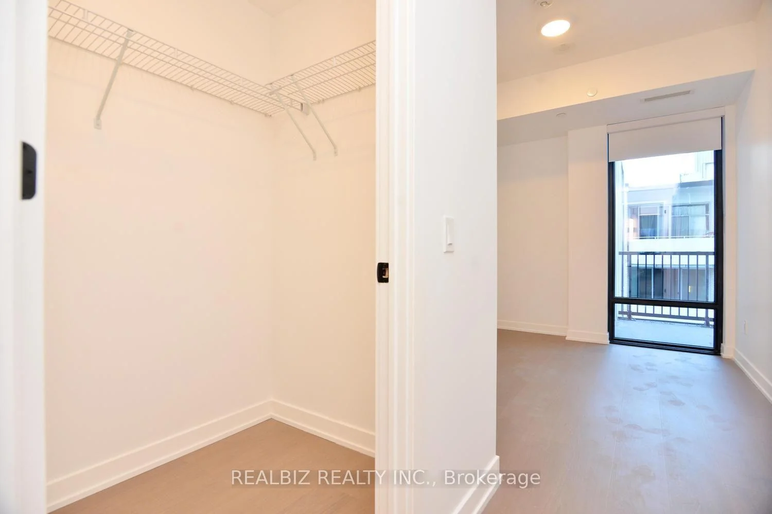 Photo 43 of Unit 823, 91 Montclair Avenue, Toronto, Forest Hill South — HOMEH