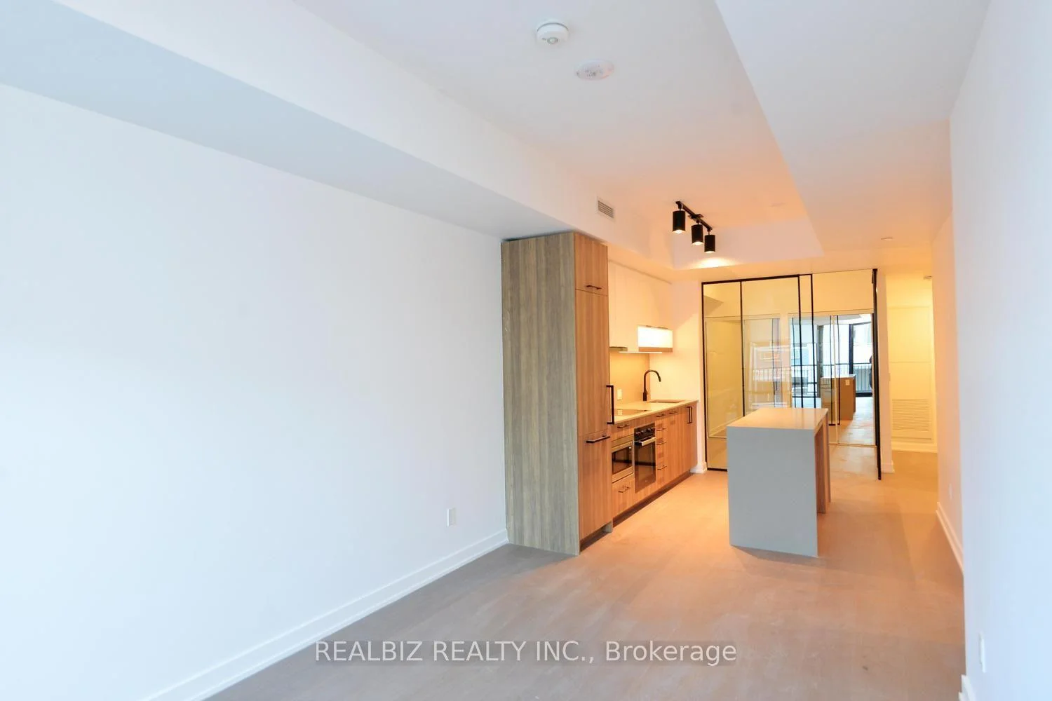 Photo 61 of Unit 823, 91 Montclair Avenue, Toronto, Forest Hill South — HOMEH