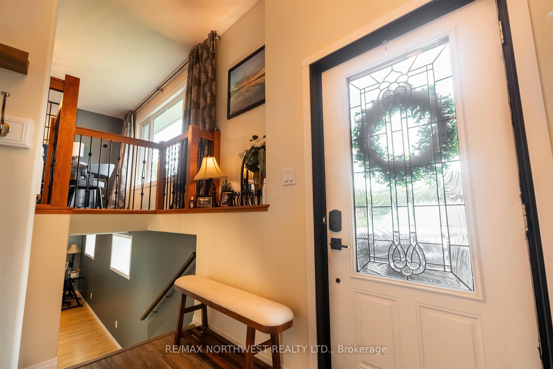 Photo 7 of 25 Park Avenue, Kenora, Evergreen — HOMEH